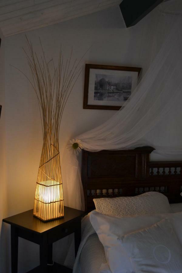 Le Petit Massigny Bed & Breakfast Les Velluire-sur-Vendee Exterior foto