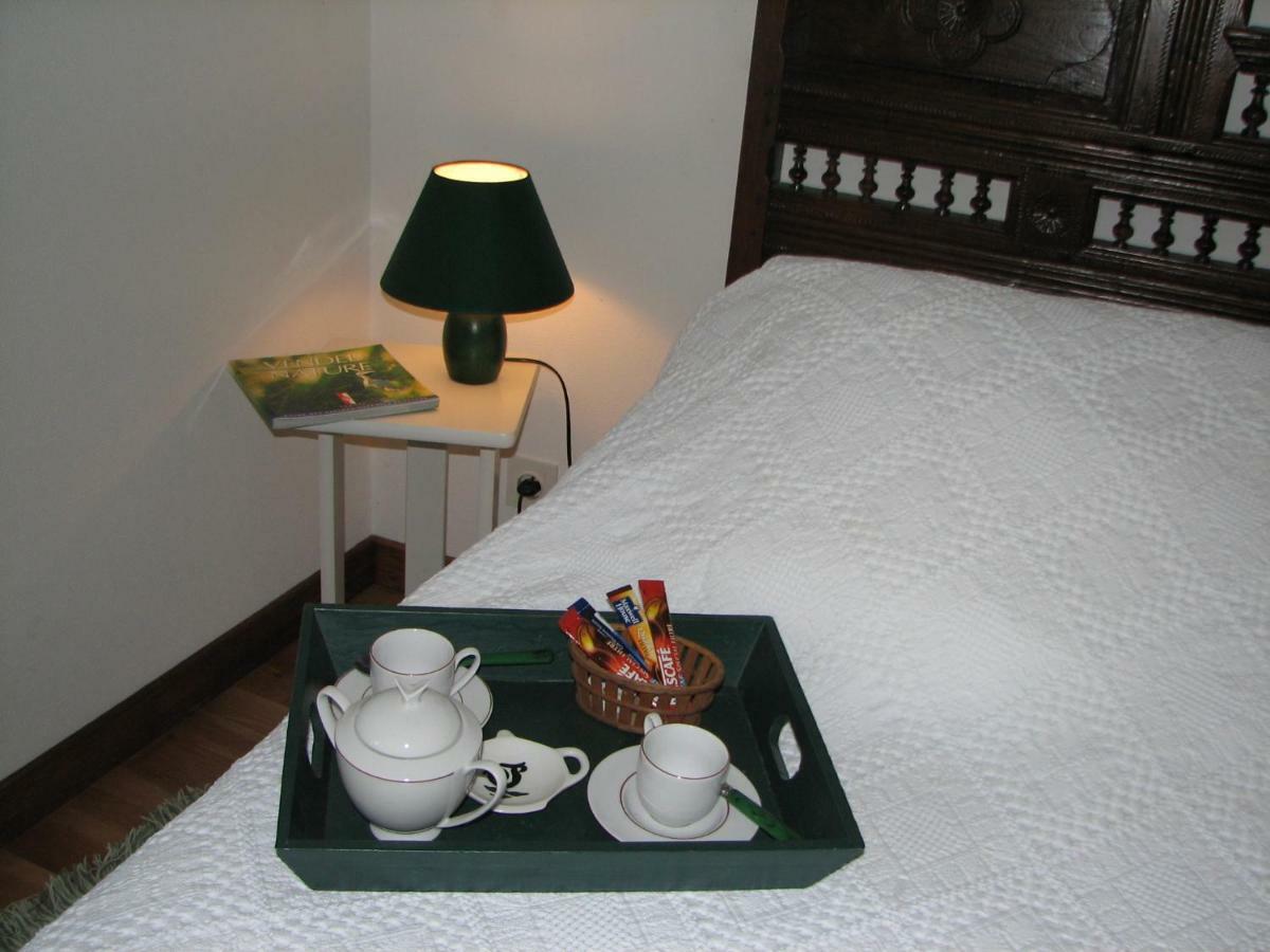 Le Petit Massigny Bed & Breakfast Les Velluire-sur-Vendee Exterior foto
